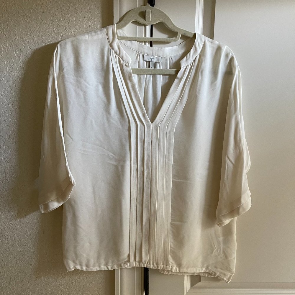 Josie cream top, size small